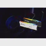 Kingston Fury Beast RGB 64GB (2x32) DDR5 6400 MHz Bellek