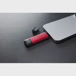 Kingston 2TB Taşınabilir SSD USB-A/C USB 3.2 Gen 2 (1050MB/s)